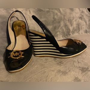 MK Black and White Stripe Heel size 5.5